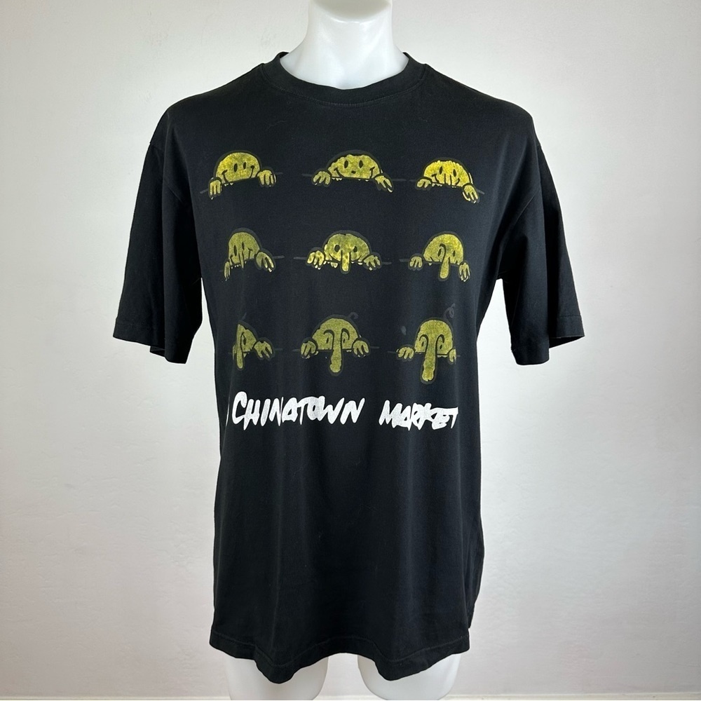 Chinatown Market Smiley Graphic Tee